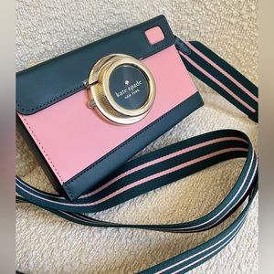 Kate Spade Oh Snap Camera Bag